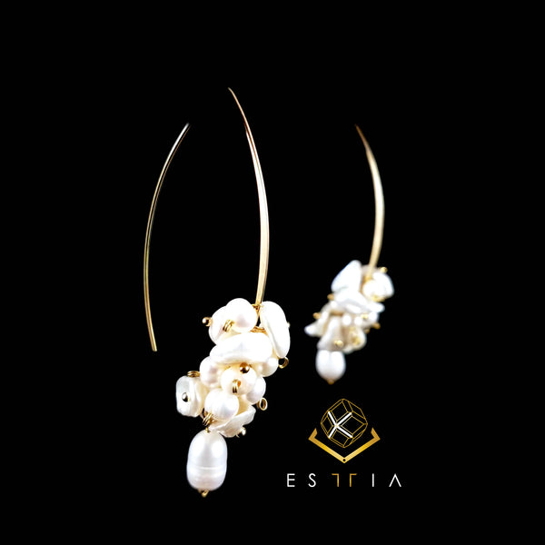 Pearly Cluster Hoop Oval